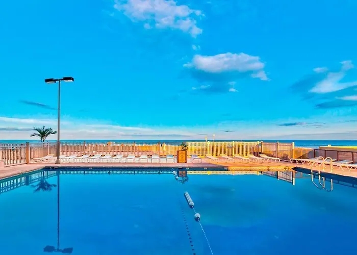 Affordable With Balcony Views Pools & Game *