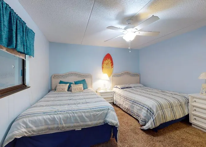 Affordable With Balcony Views Pools & Game Holiday home