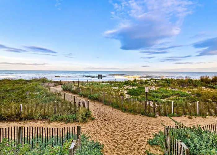 Holiday home Affordable With Balcony Views Pools & Game *